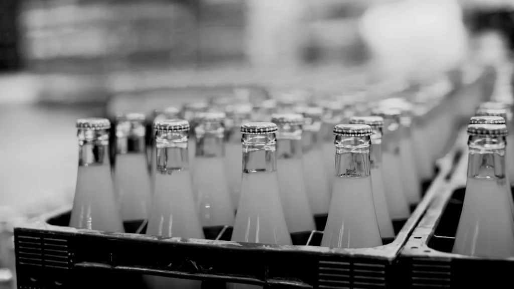 highlights from the food and beverage industry in ontario with pic from factory