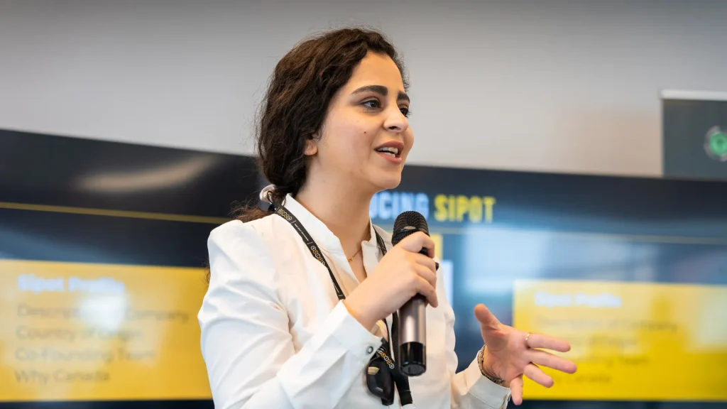 founder sharing how she achieved product validation